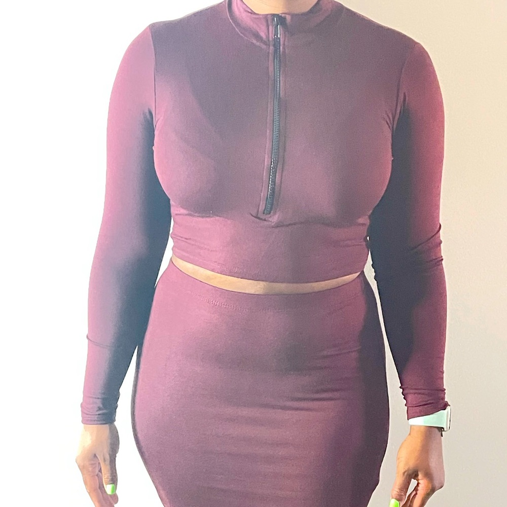 Fashion nova, Size medium, Burgundy